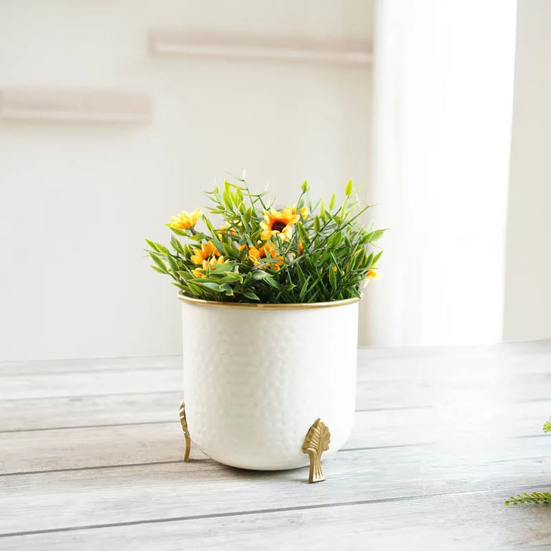Aurea Metal Hammered Gold Rim Leaf Leg Planter - White media 3