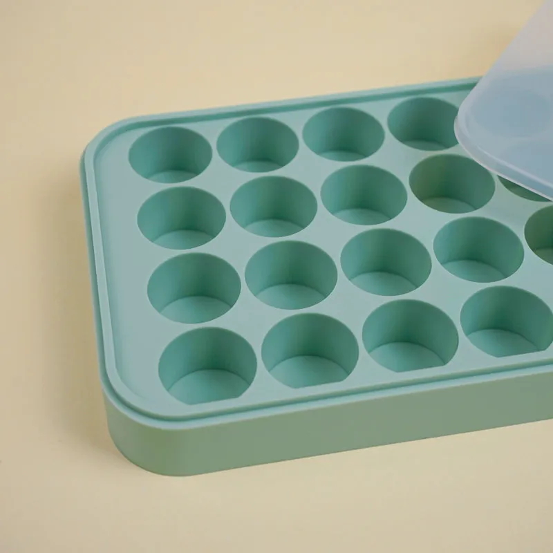 Geometric Silicone 24-Cube Ice Mould - Green media 4