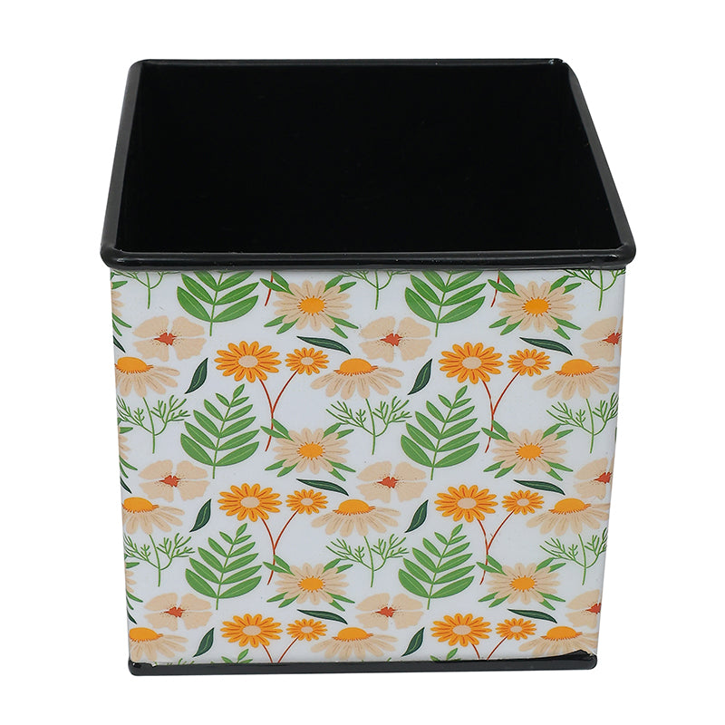 Leafet Metal Planter media 4