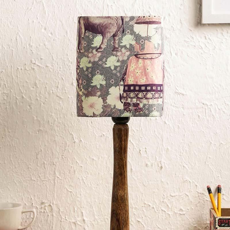 Regal Grandiose Fabric Table Lamp - Multicolor media 3