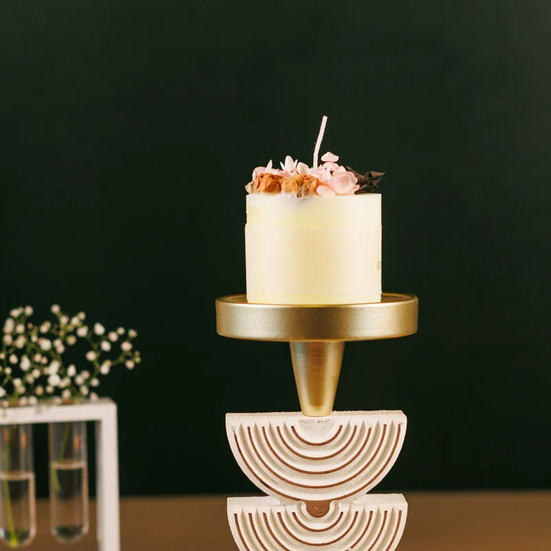 Ishto Candle holder media 3