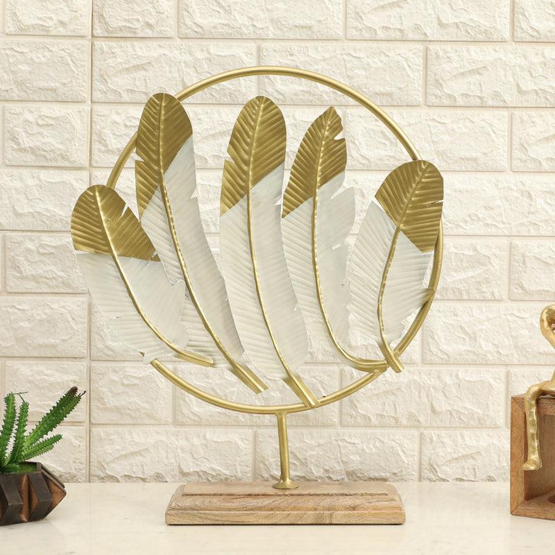 Zariya Feather Showpiece