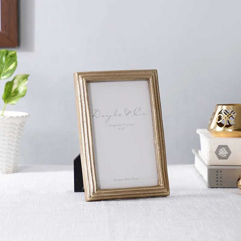 Serenade Photo Frame media 1