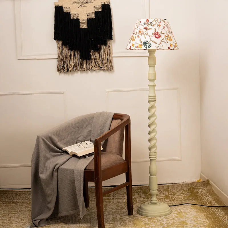 Stilda Cone Flora Floor Lamp media 2