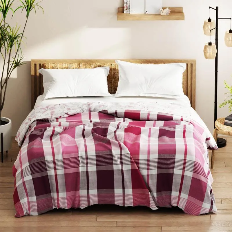 Cary Reversible Microfiber Comforter (Pink & Grape) - 150 GSM media 1