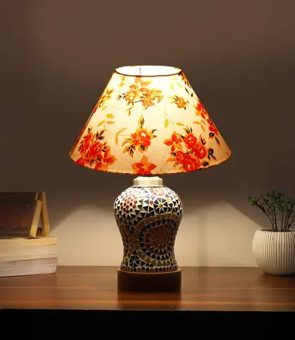 Cotton · Glass · Wood