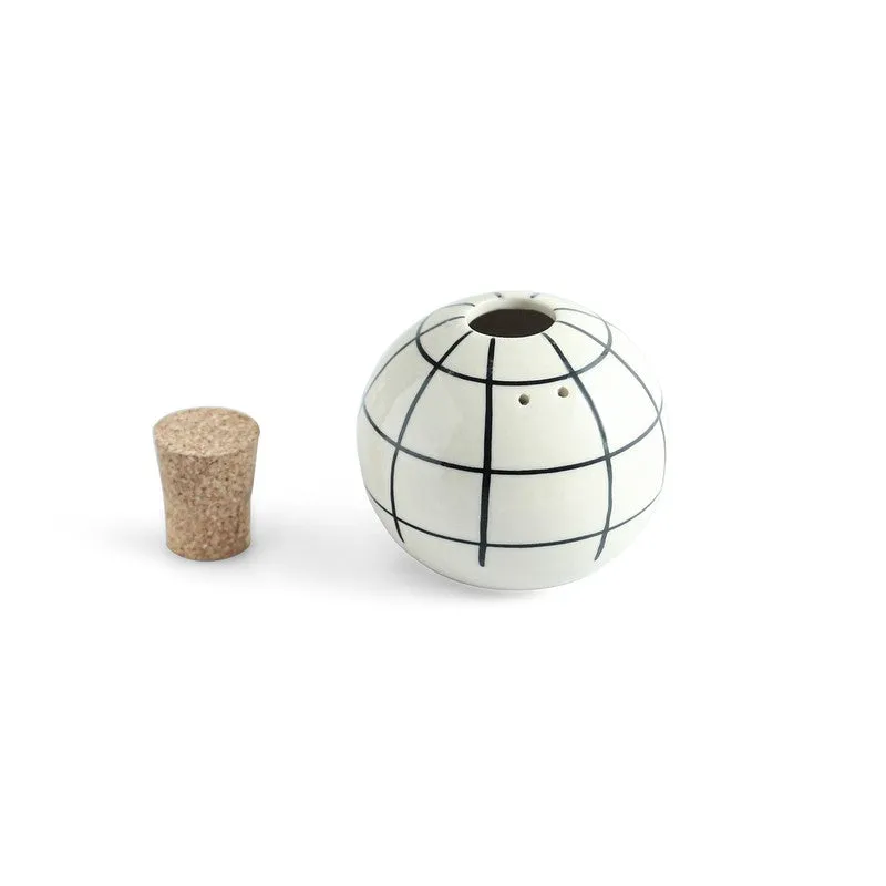 Gridline Charm Salt & Pepper Shakers media 4