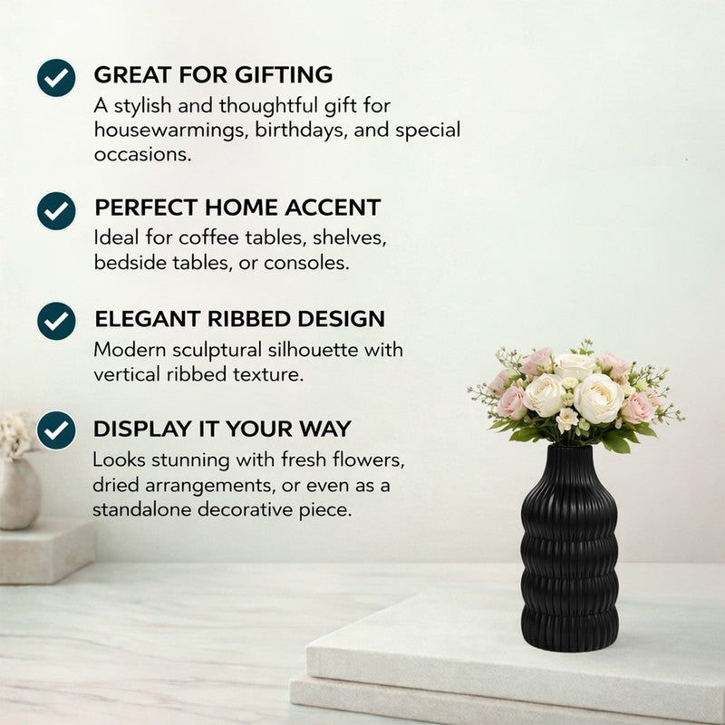 Gaama Ceramic Vase - Black media 7