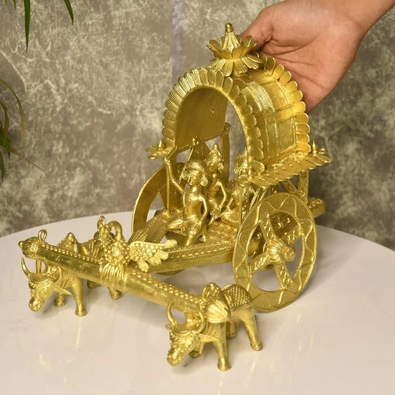The Regal Chariot Showpiece media 4