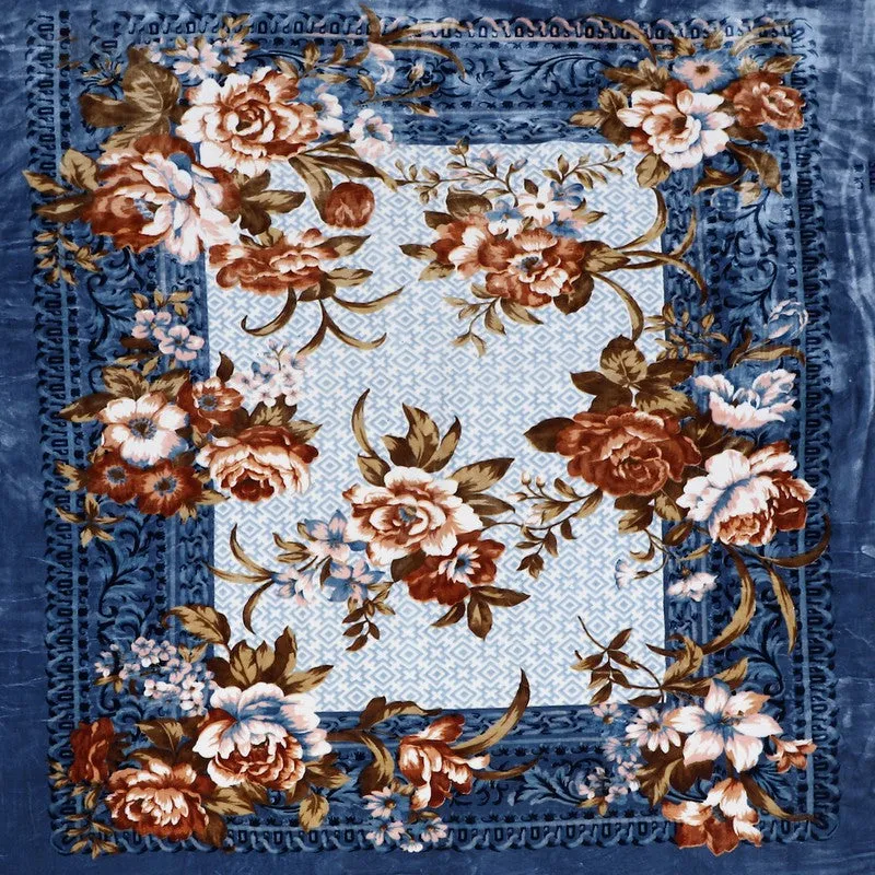 Monte Carlo Blooming Serenity Blanket - 1000 GSM media 6