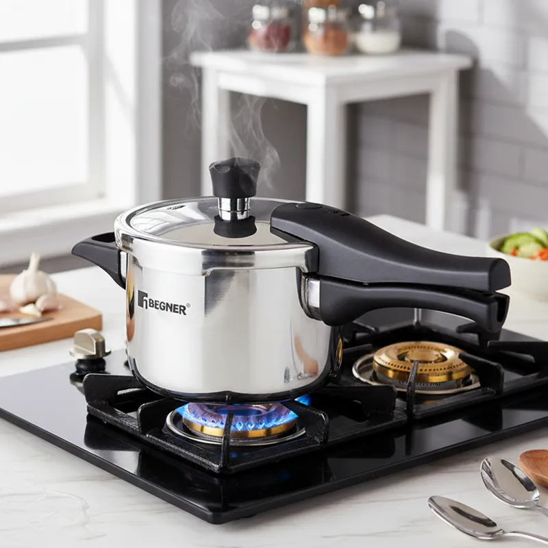 Bergner Argent Triply Pressure Cooker With Outer Lid - 1500 mL media 1