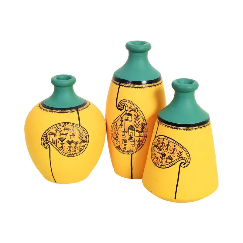 Aurora Handpainted Yellow Ceramic Vase - Set Of Three media 5