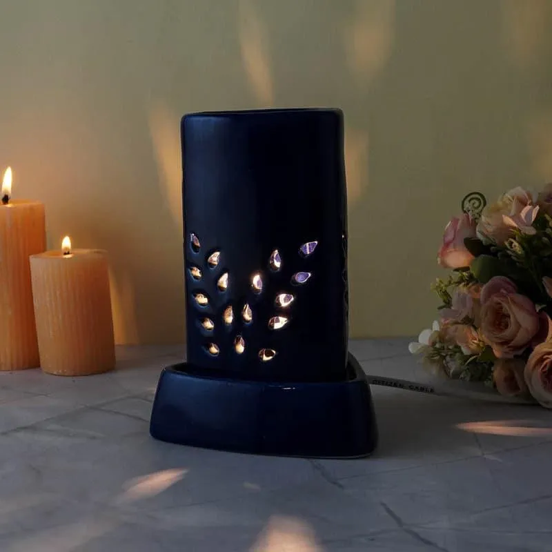 Triangle Vine Oil Diffuser - Blue media 3