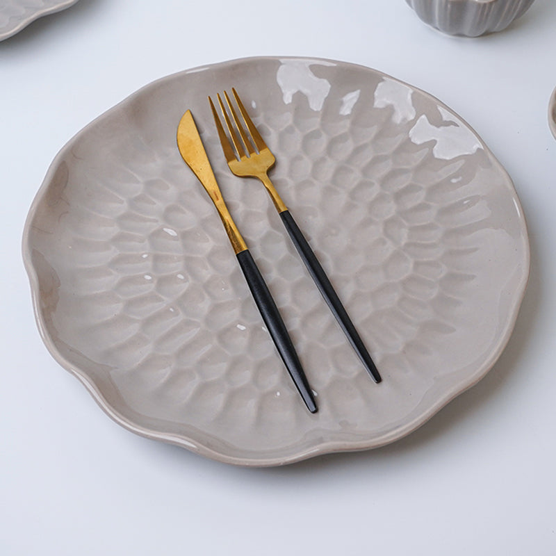 Ripple Ceramic Dinner Set - 18 Piece Set media 4