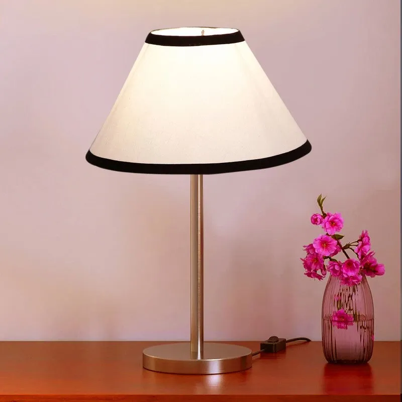 Noctra Maison Glow Metal Table Lamp - White media 3