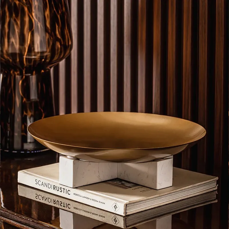 Luxe Lift Cake Stand - Brown media 1