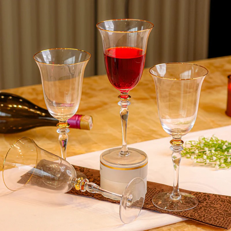 Velvet Sip Wine Glasses (450 mL Each) - Set of Four