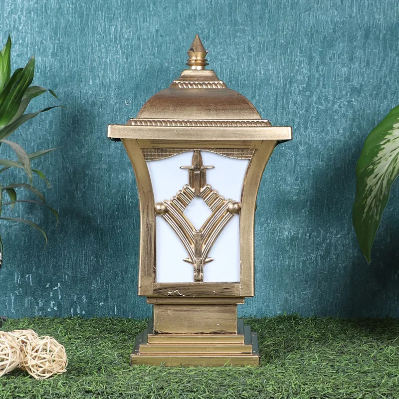 Aspen VI Outdoor Lamp media 1