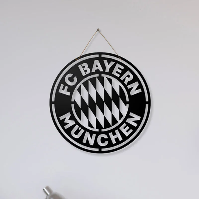 FC Bayern Iron Wall Accent media 3