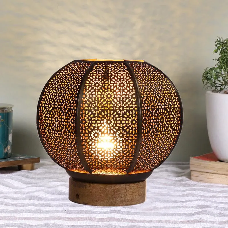 Marya Round Etched Metal Table Lamp - Gold media 1