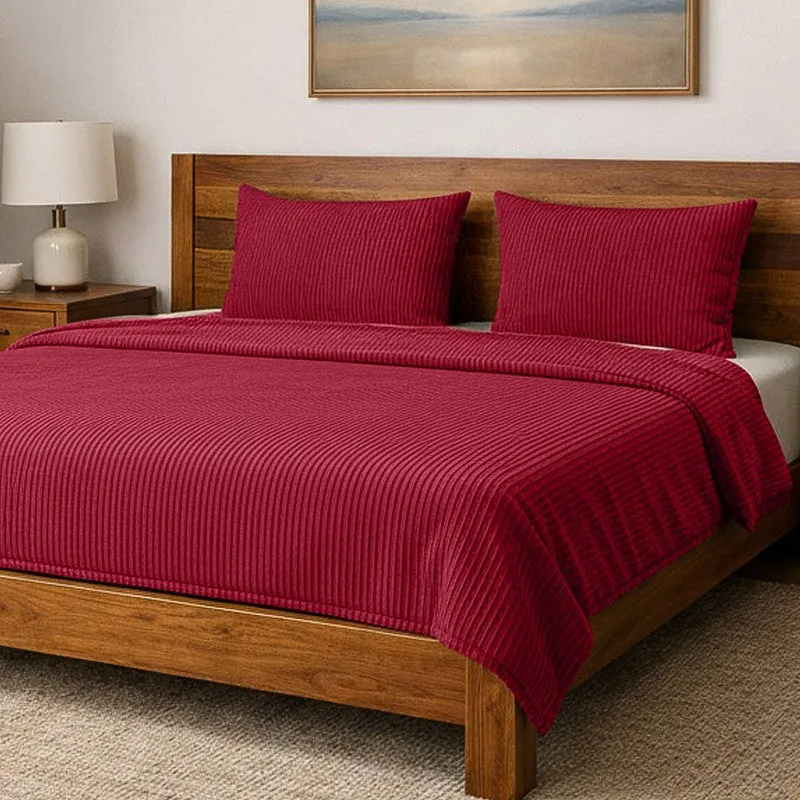 Warm Cosy Acrylic Wool Bedsheet (Maroon) - 190 GSM media 3