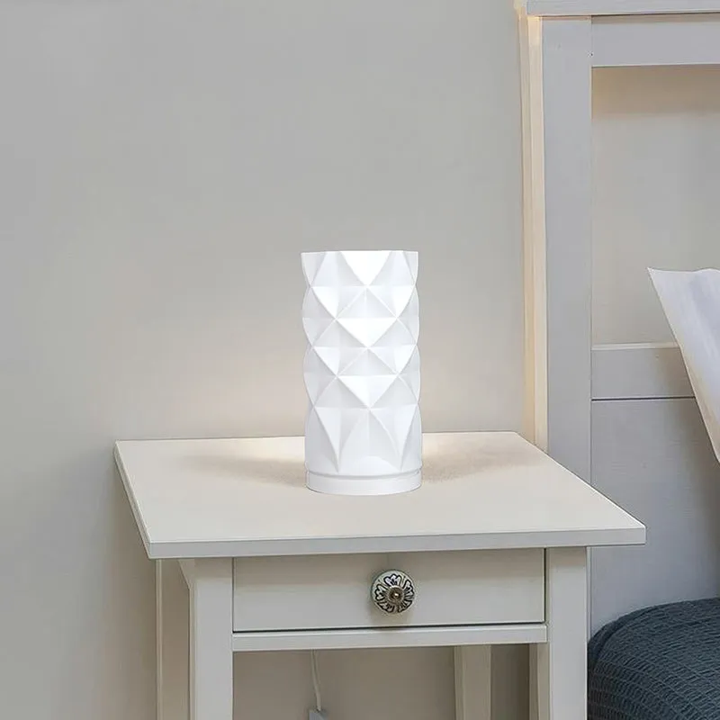 Bioluxe Lume 3D Printed Table Lamp - White media 3