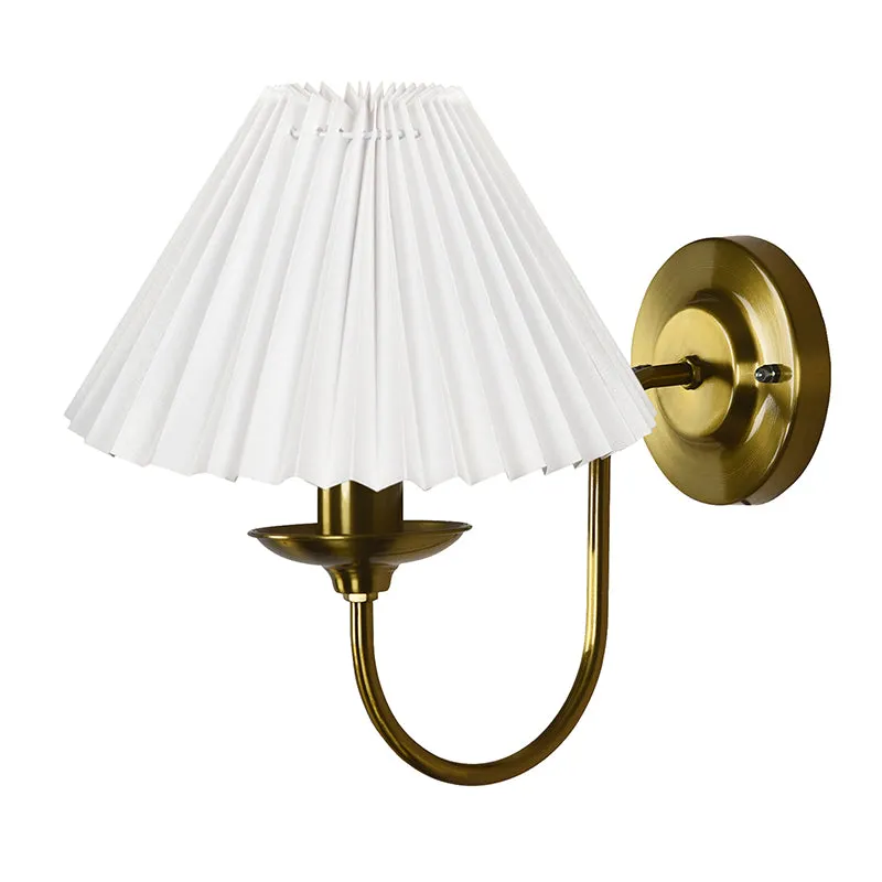 French Pleat Metal Wall Lamp - Gold & White media 3