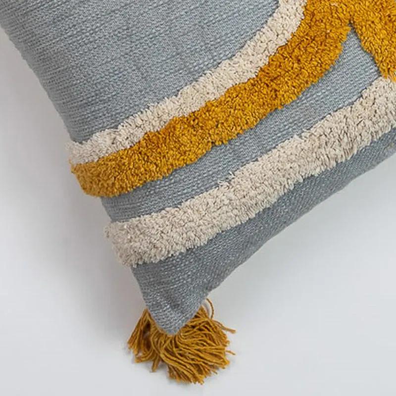 Tuff Trail Tufted Cushion Cover media 4