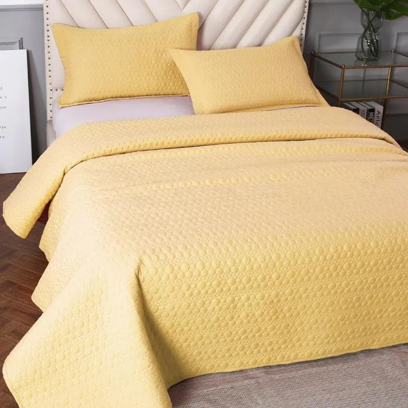 Bloopity Bedcover - Yellow media 1