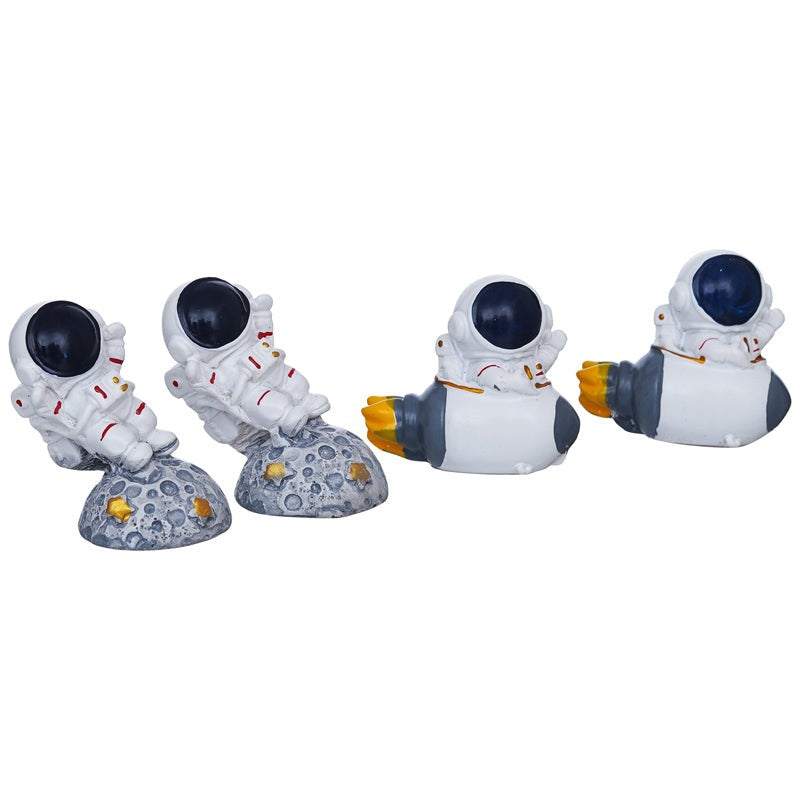 Astronaut Fun Showpiece - Set Of Four media 4