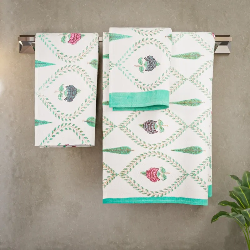 Desert Bloom Cotton Towels (Sky Blue) - Three Piece Set media 3