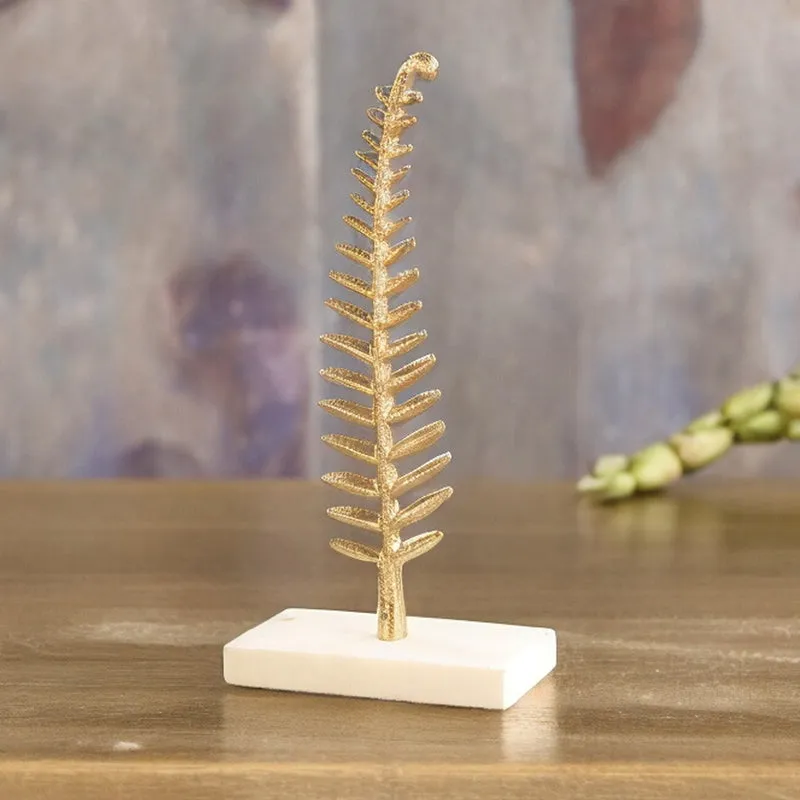 Foiled Fern Showpiece media 1