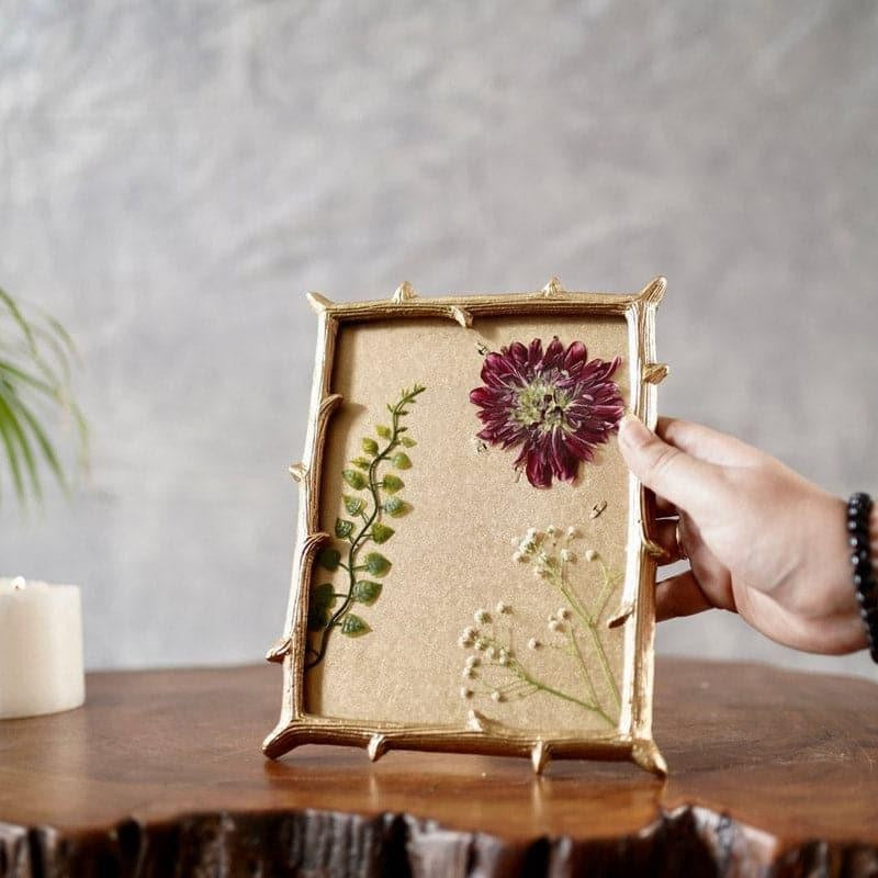 Twig Tag Metal Table Photo Frame - Gold media 4