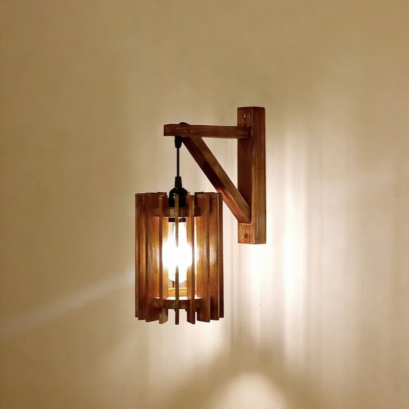 StripeCore Wooden Wall Lamp - Brown media 5