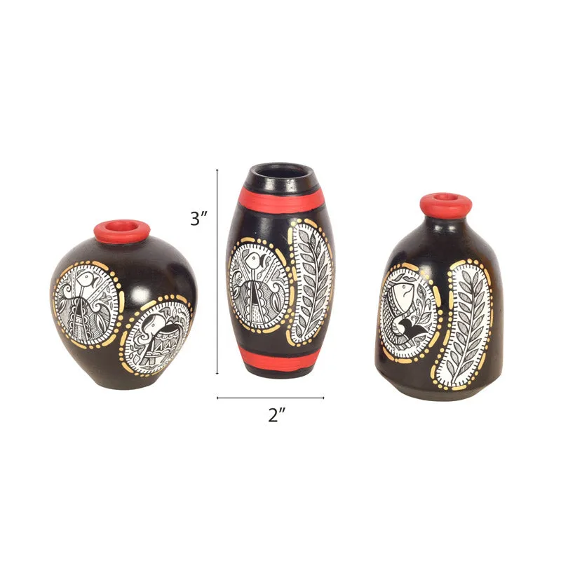 Kodhai Terracotta Vase - Set of Three media 5