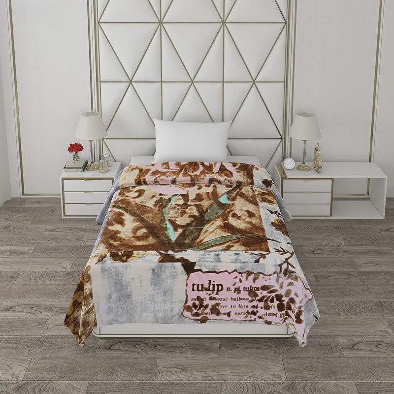 Monte Carlo Tulip Whispers Blanket - 1000 GSM media 3