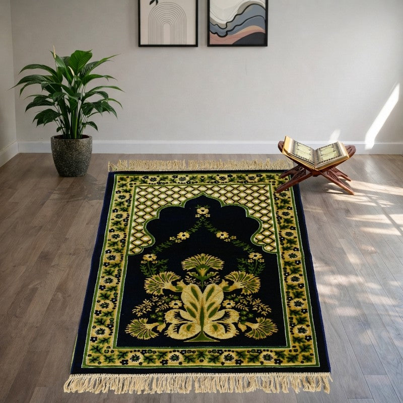 Noorara Velvet Prayer Mat - Dark Green