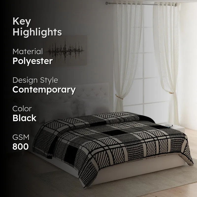 Monte Carlo Monochrome Mosaic Blanket - 800 GSM media 2