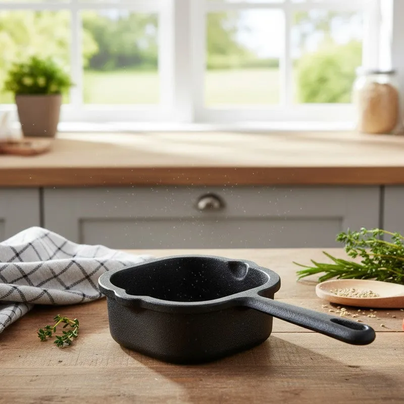 Quadro Cast Iron Tadka Pan media 1