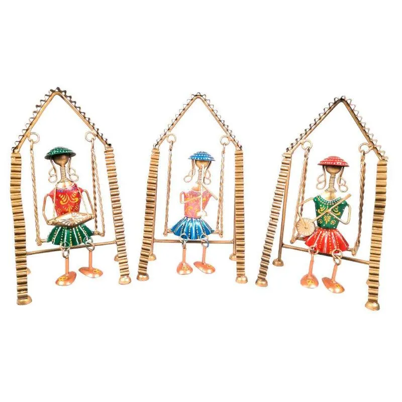 Jhula Dheera Showpiece - Set Of Three media 5