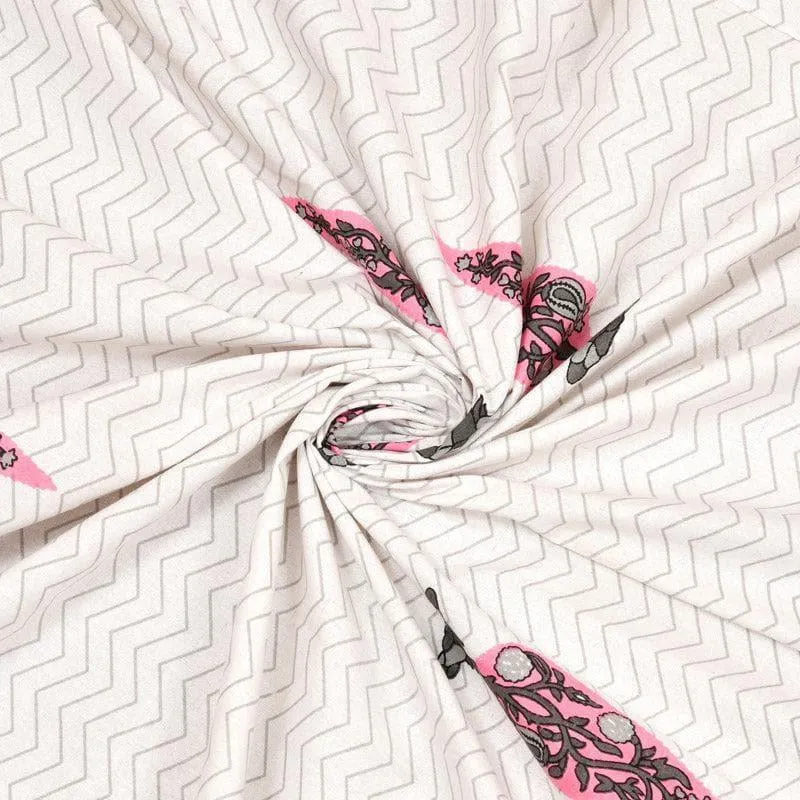 Trinakshi Printed Cotton Bedsheet (Pink) - 140 TC media 5
