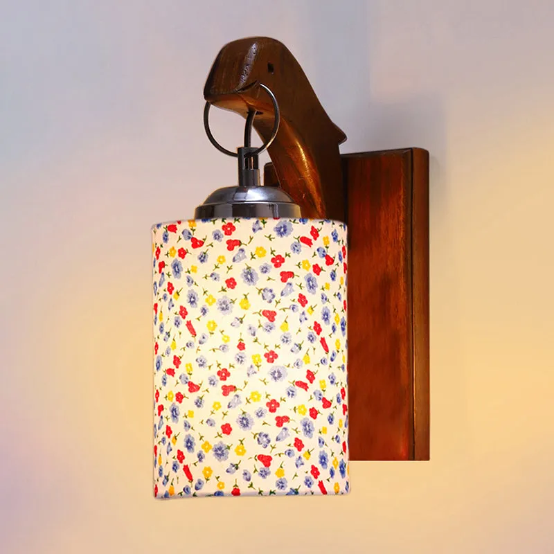 Estrella Tiny Fleurs Wooden Wall Lamp media 4