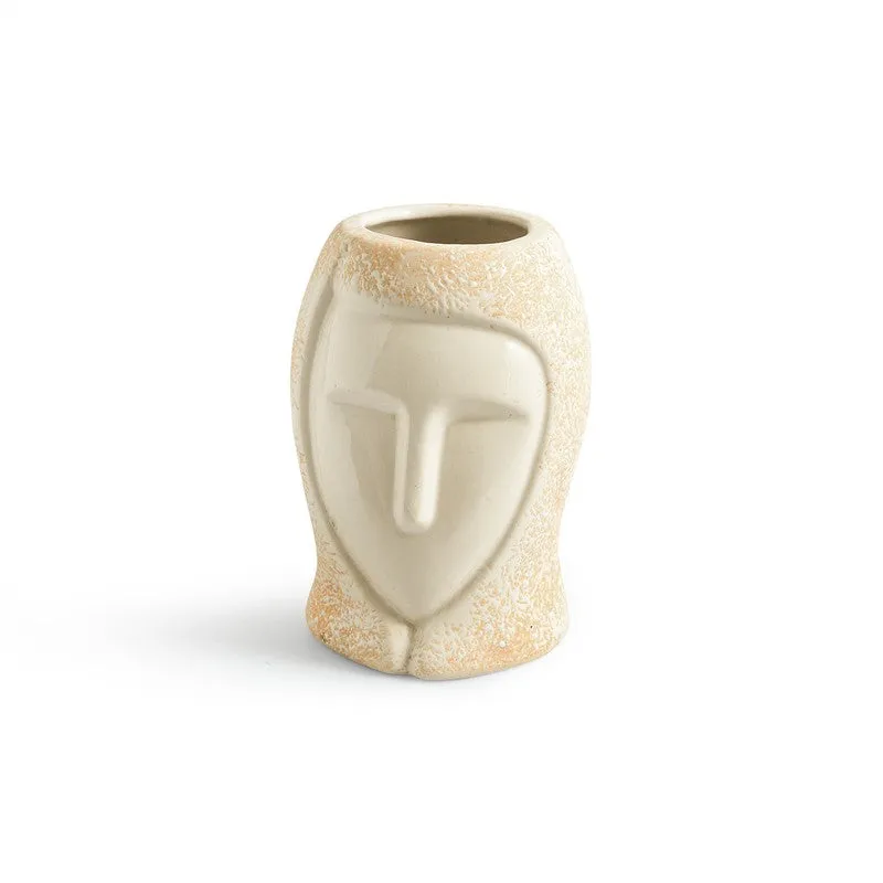 Celine Ceramic Vase media 3