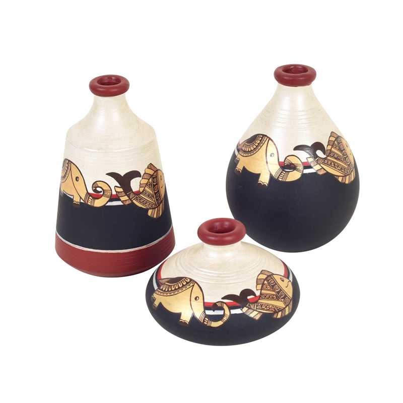Agma Earthy Vase - Set Of Three media 3