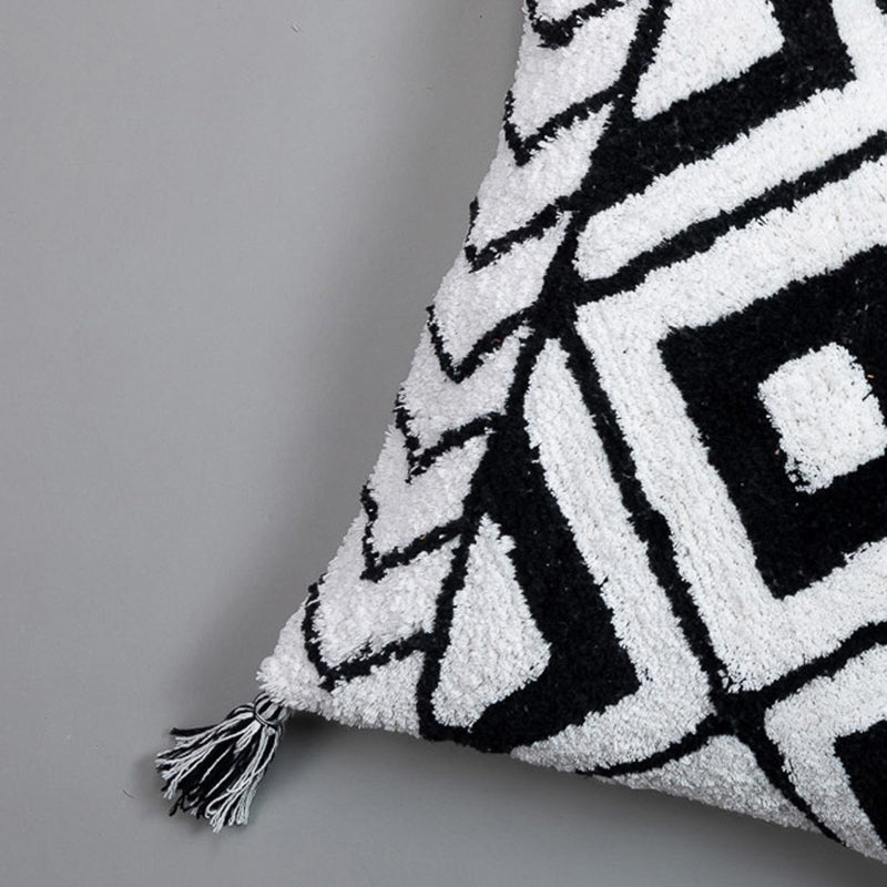 Inkthread I Tufted Cushion Cover media 4