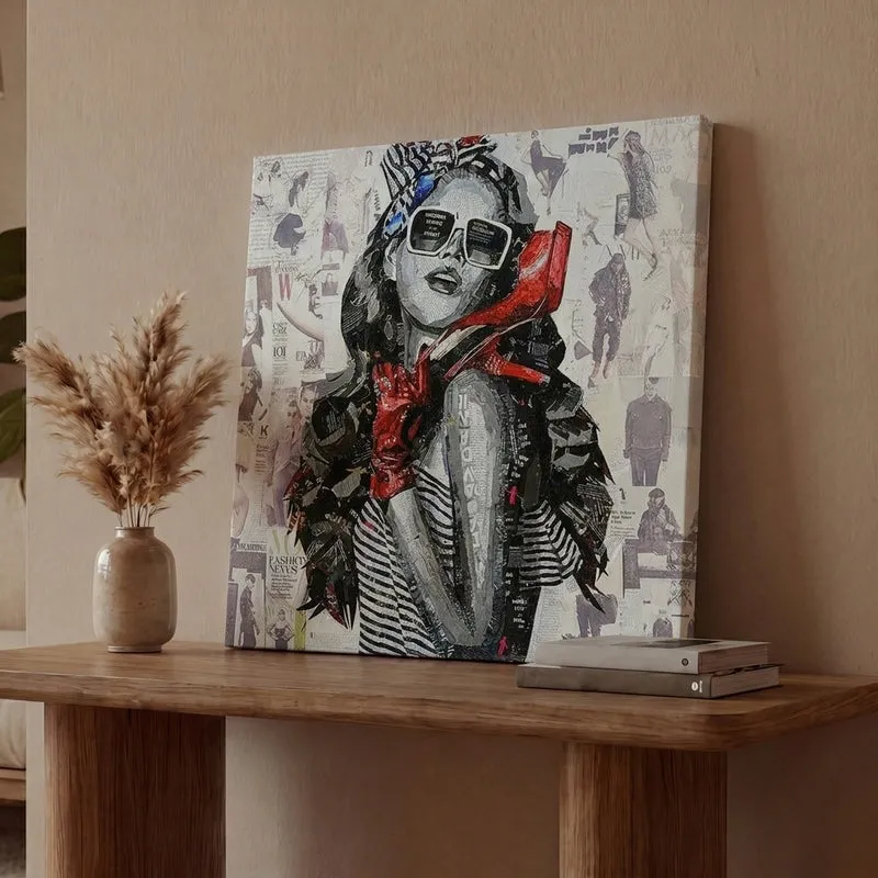 Lady Lio Canvas Wall Painting media 1