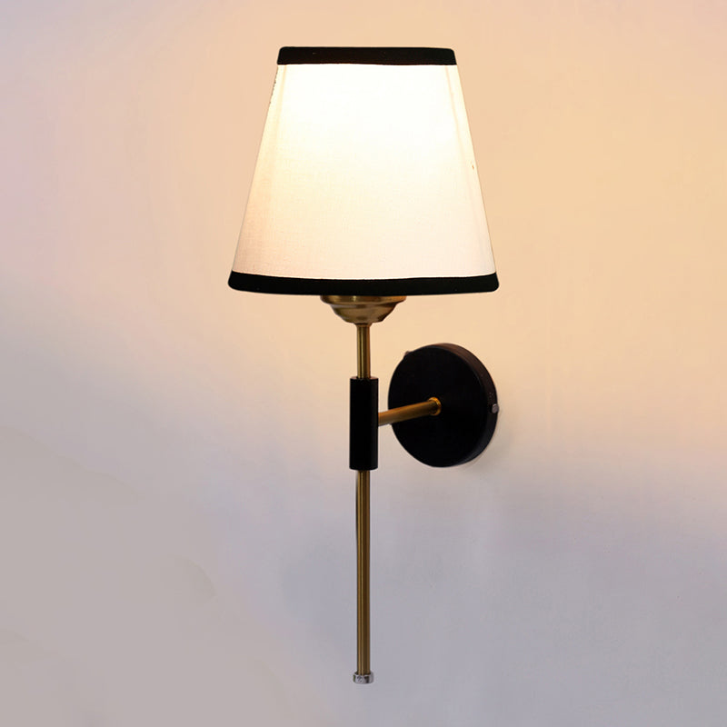 Beryll Edge Steel & Cotton Wall Lamp - White image 4
