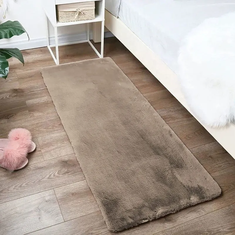 Luxe Neo Runner Rug - Brown media 1