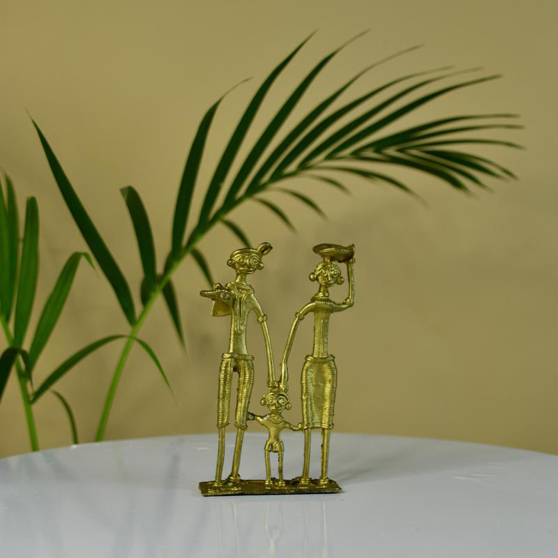 Folk Family Showpiece media 6