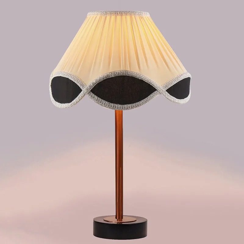 Valenica Rodin Wooden Table Lamp - White,Copper,Black media 5